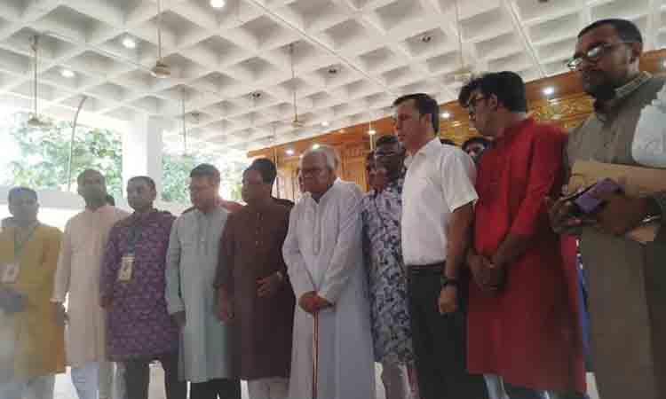 ঢাকা নিউজ পত্রিকা online news portal bangladesh