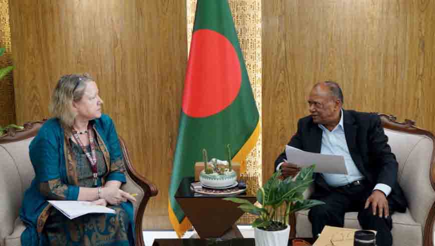Environment minister meets UNESCO delegation, calls for collaboration