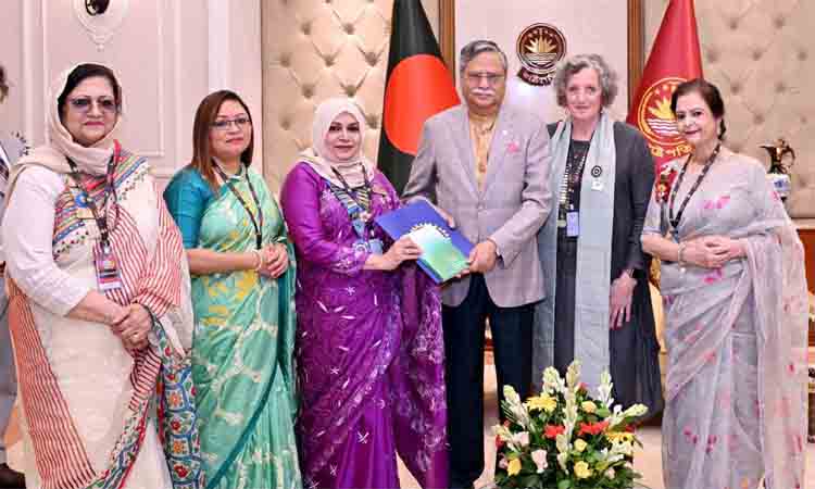 Int’l Inner Wheel delegation pays courtesy call on President