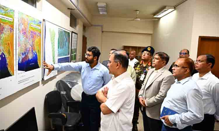 PM orders SPARRSO modernisation during surprise visit