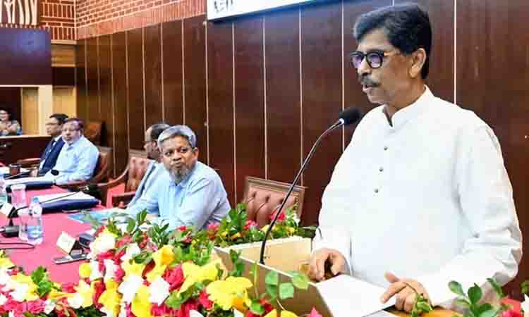 Safe, quality fish production essential for exports, food safety: Aminur