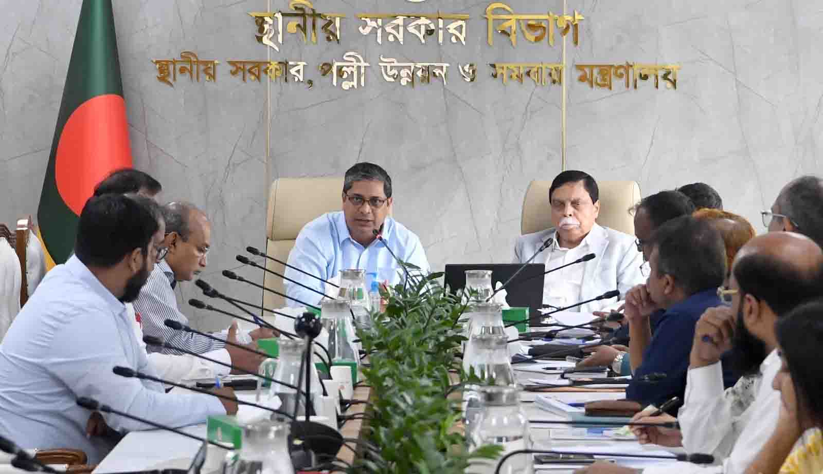 Solar panels to be installed on rooftops at all local government offices: Shahe Alam