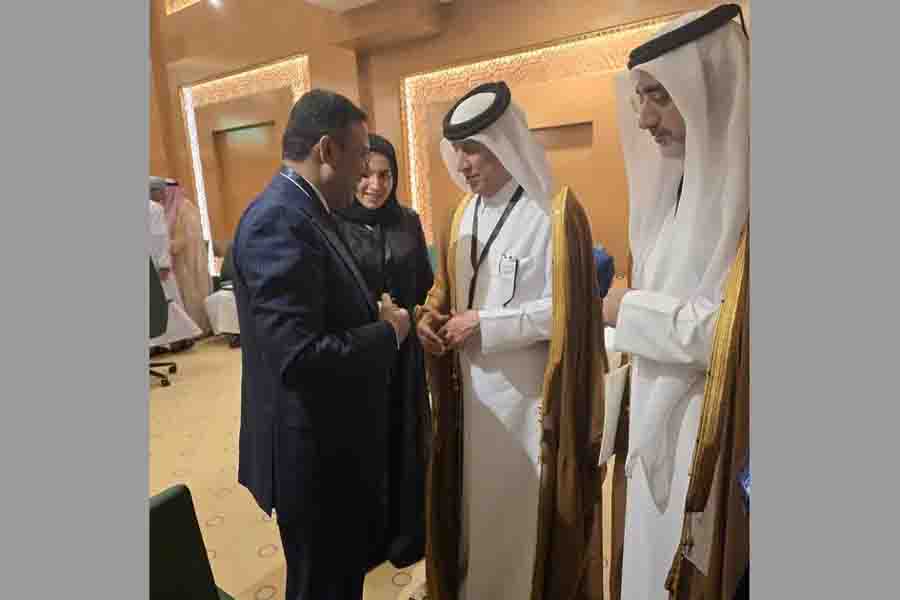 Bangladesh seeks priority Qatar LNG supply after Hormuz reopening