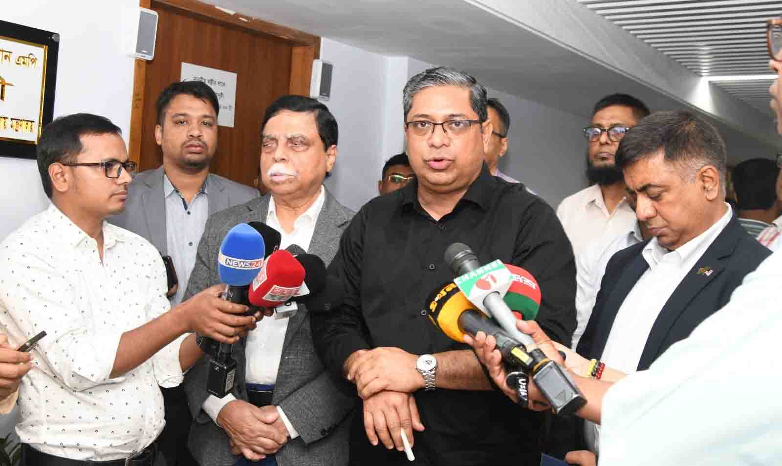 Malaysia to hire 200,000 Bangladeshi workers in 6 months: Shahe Alam