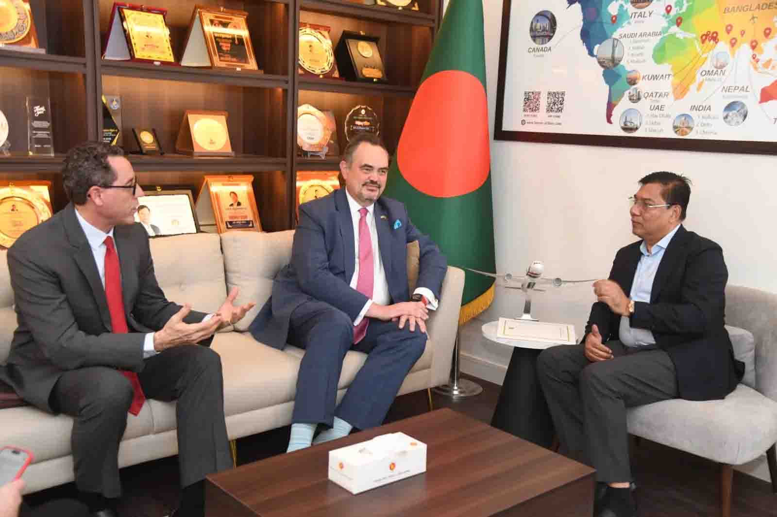Dhaka eyes resumption of direct NY flights: Millat tells Christensen