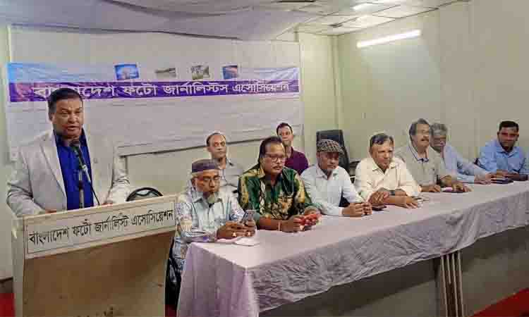 Photography a powerful tool for social change: Kader Gani
