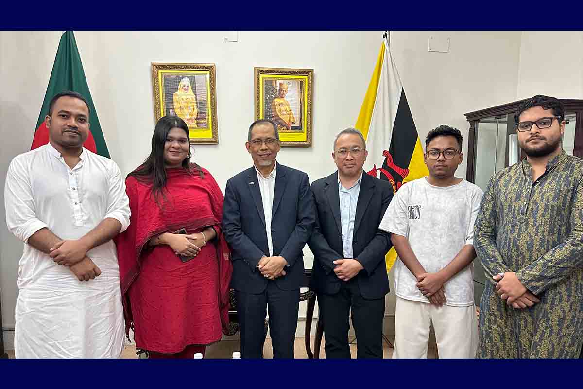 ব্রুনাই রাষ্ট্রদূতের সঙ্গে ছাত্রপক্ষের প্রতিনিধিদলের বৈঠক